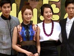 完美妈妈预告：发布会主演集体亮相
