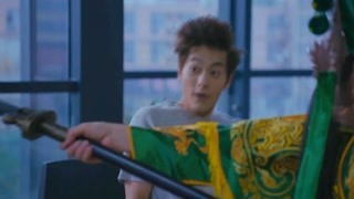 《校花的贴身高手3》李宗霖被这个男人撩了