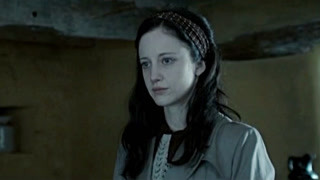 美女欺骗男主独自逃走