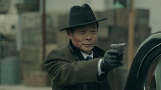 裴如海突然出現