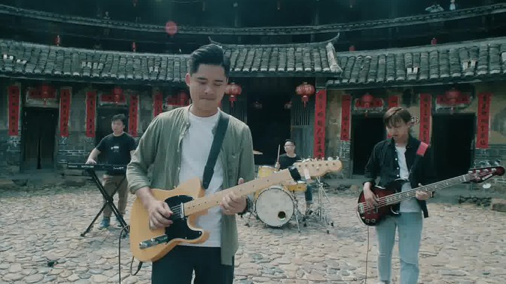 圍屋喜事 MV：主題曲《千金唔當祖公屋》 (中文字幕)