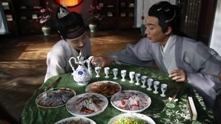 李菲兒宋銘宇片場興起喝真酒