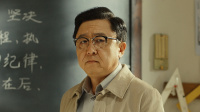 重回80年代，于謙挑戰老師角色，要演技也要自行車