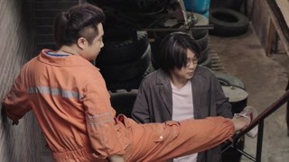 喬杉用肥腿引誘大鵬  不要慫啊兄弟