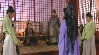 《有情鴛鴦無情劍》太后等人討論練劍的事 還是因為元娟公主