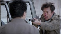 二勇遭五哥毆打掏槍討饒，欲請李總主持公道，竟導致如此后果