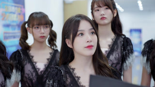 女团成员主动跟音乐社调换出场顺序