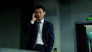 黎总来到地下舞厅