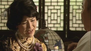《青春之歌》三太太让胡司令帮忙追回寿礼