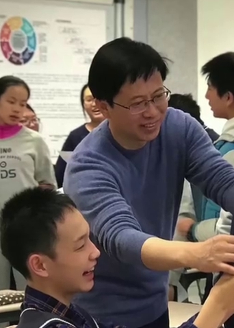 《老師·好》“老師說特輯” 四代老師共談好老師