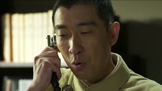 女孩宣布加入共產黨后向王千源求救，不料卻遭其漠視？