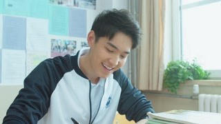 学霸又来收作业