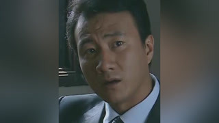 #歲月丈夫剛升官就發現妻子收別人錢，丈夫當場反手一巴掌：想讓我下臺