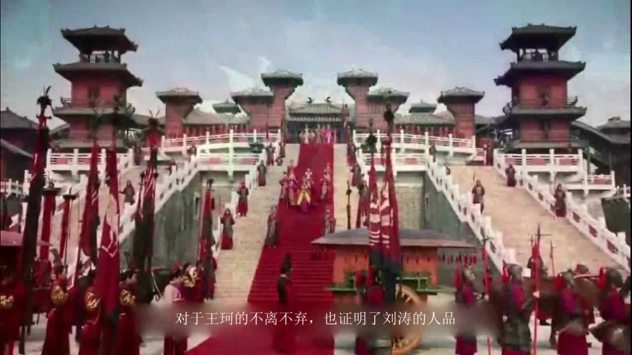 劉濤路人拍，胳膊上贅肉已經出賣了體重，網友：為還債，真的老了