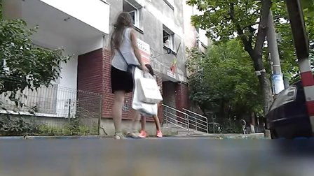 湿身 美女遭遇泼水整蛊 106