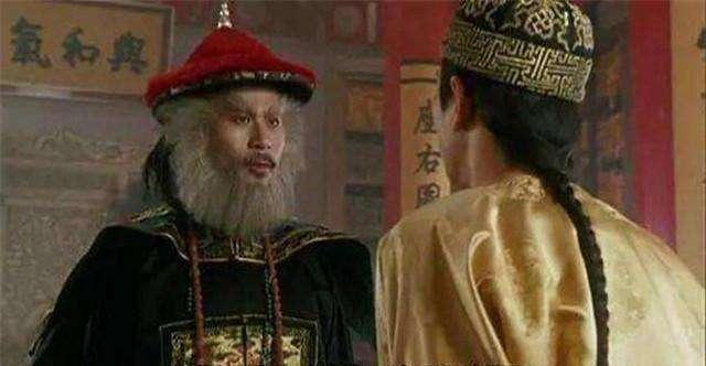 康熙探望病中的鳌拜，究竟看到了什么？瞬间起了杀心