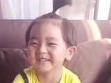 王子涵模仿小黄人 萌出新高度