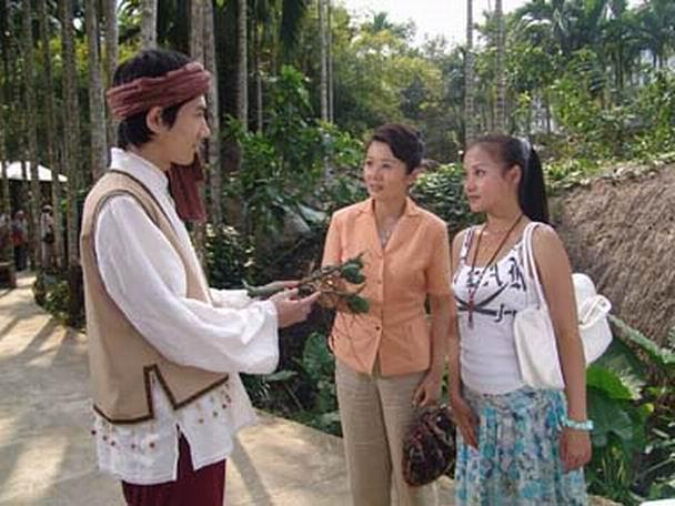 《一座城市和两个女孩》全集-高清电影完整版