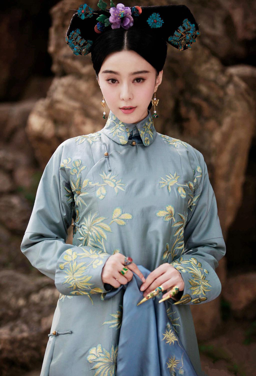 《画框里的女人》-高清电影-在线观看-搜狗影视