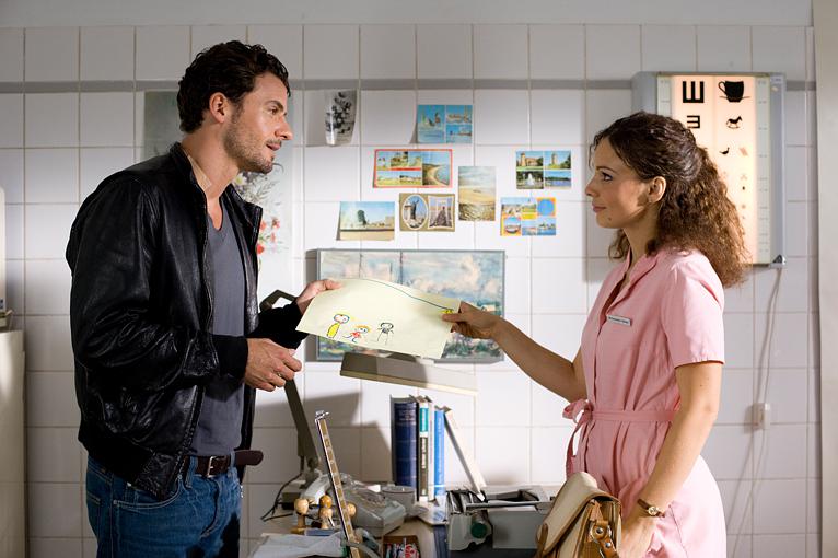 《时间隧道(2009)》全集-高清电影完整版-在线