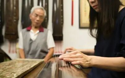 [图]【看香港非遗】蔡昌寿师傅送给廿二世纪斲琴人的六十课