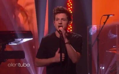 [图]【成功还原CD】Charlie Puth - How Long ( Live at Ellen Show )