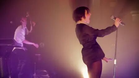 [图]Caravan Palace - Rock It For Me (live at Le Trianon, Paris)