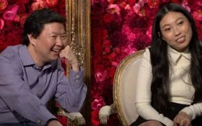 [图]Crazy Rich Asians: Awkwafina and Ken Jeong (Full Interview)