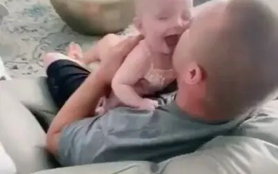 [图]No one in this world can love a girl more than her father