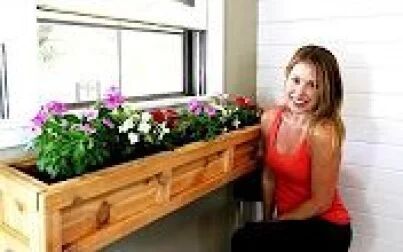 [图]窗前花盆The $20 Window Planter Box - DIY Project