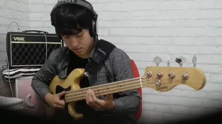 [图][Bass]Just funky Bass演奏