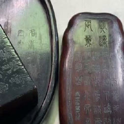 [图]...他在为金石家陈介祺收藏的历代钟鼎彝器配制底座、撑架时,吸收了...