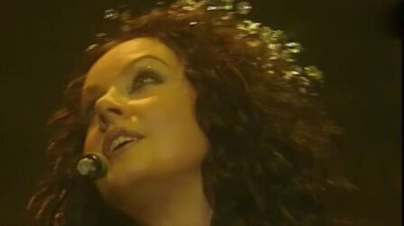 [图]月光女神 --- Sarah Brightman