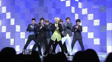 [图]Super Junior2011年时期表演《Mr.Simple》