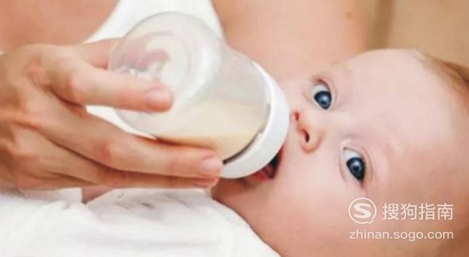 如何帮助宝宝度过厌奶期？
