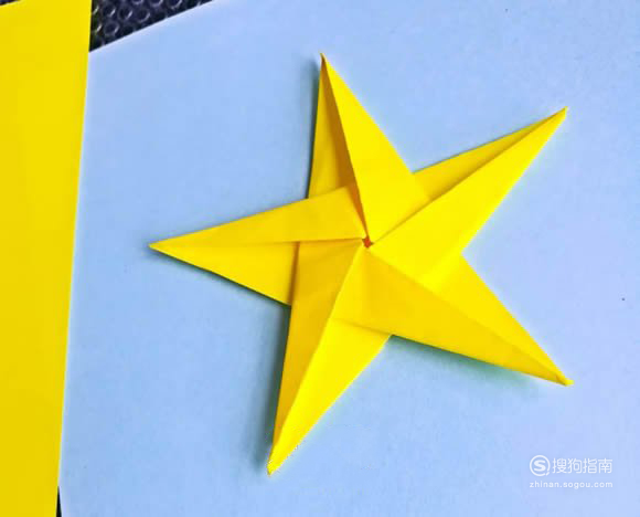 手工折纸:五角星的折法步骤图解