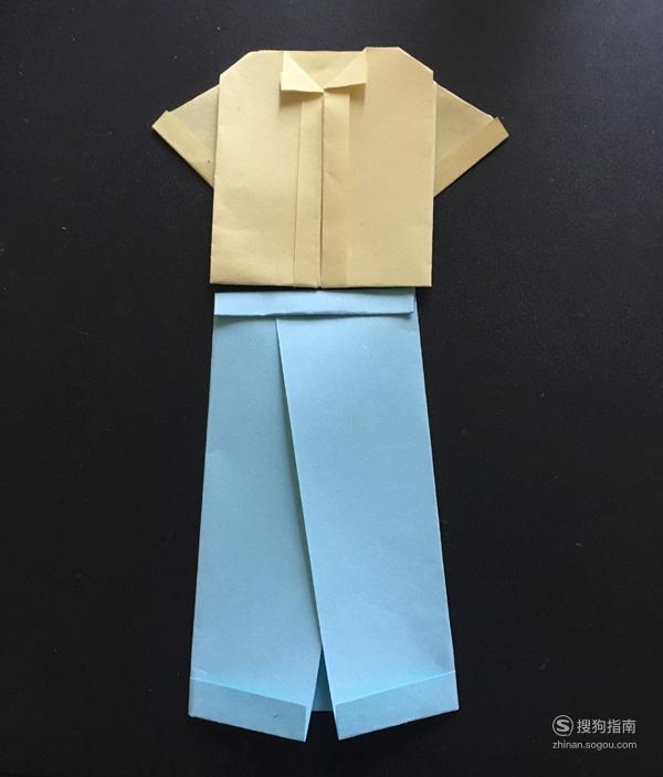 纸衣服的折法图解正方形的纸怎么折衣服