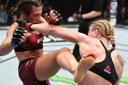 UFC231精彩集锦 霍洛威重创奥尔特加(22) 第22页