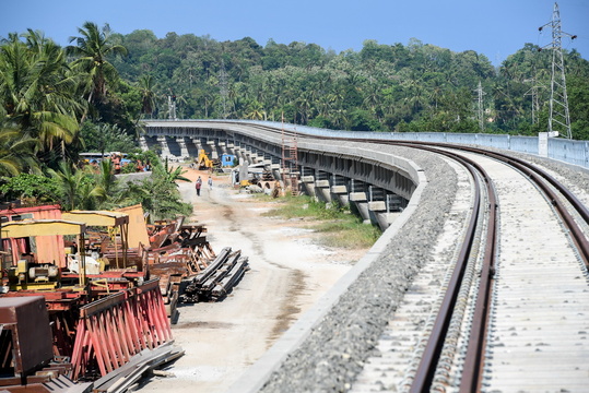 “一带一路”合作为斯里兰卡铁路史开启新篇章(2) 第2页