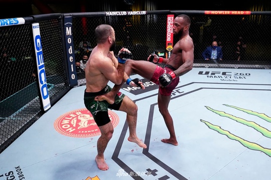 UFC格斗之夜:爱德华兹VS穆罕默德精彩集锦(3) 第3页