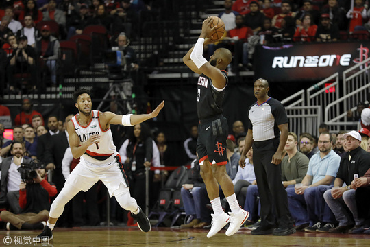 NBA常规赛;火箭103-111开拓者 第1页