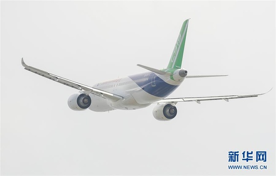 C919大型客机102架机转场东营试飞基地(4) 第4页