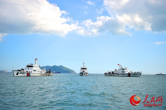 中国海警系列专项执法行动 保障海上安全稳定(4) 第4页