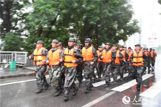 湖北恩施:暴雨持续 州城多处低洼地被淹(7) 第7页