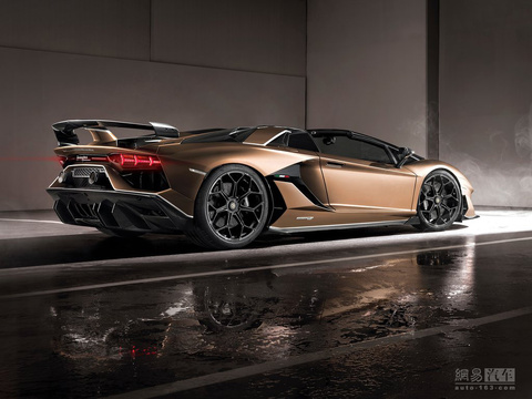 兰博基尼Aventador SVJ Roadster(7) 第7页