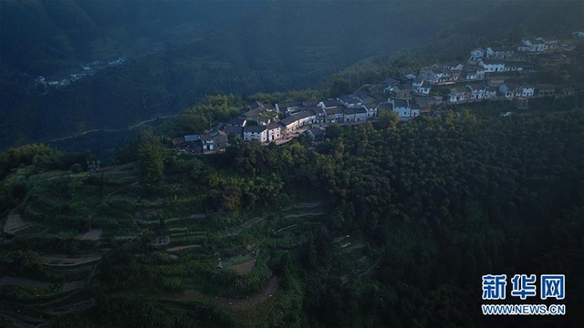 皖南山村晨景 一派静谧祥和(6) 第6页