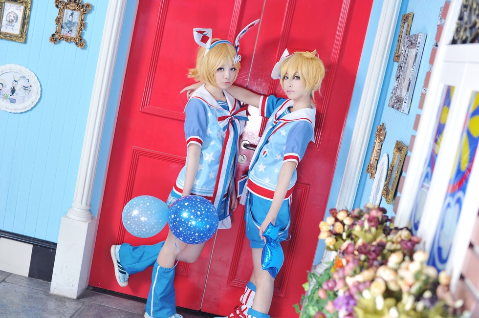 静音双子 人气高还原cosplay