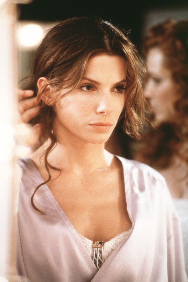 《特工佳丽》全集-高清电影完整版-在线观看