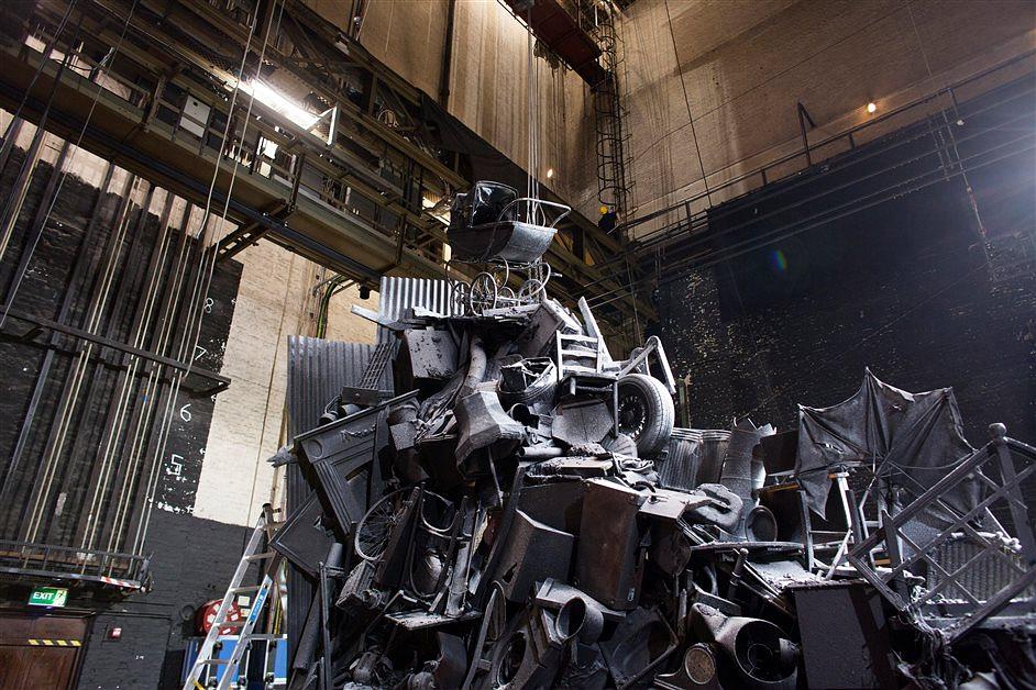 《查理和巧克力工厂》-高清电影-在线观看