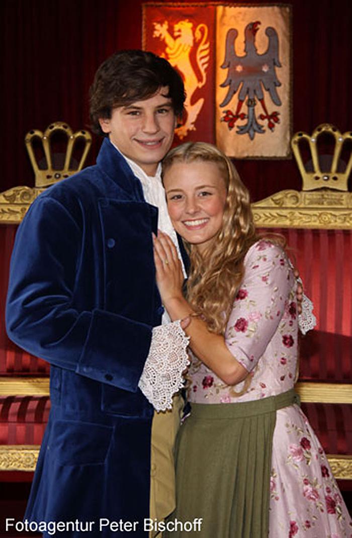 《莴苣姑娘》-高清电影-在线观看